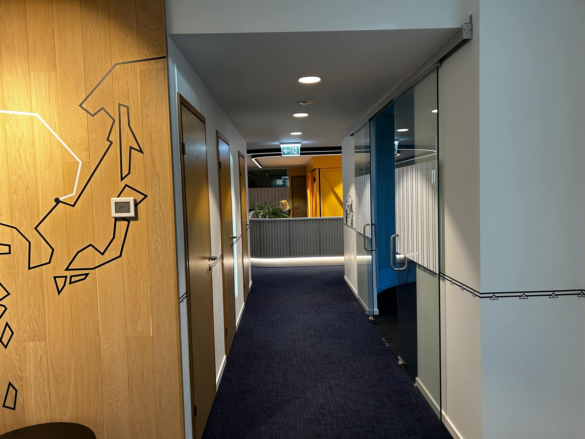 651ac72e-1f64-426e-9b83-18fa65f56049 651ac72e-1f64-426e-9b83-18fa65f56049