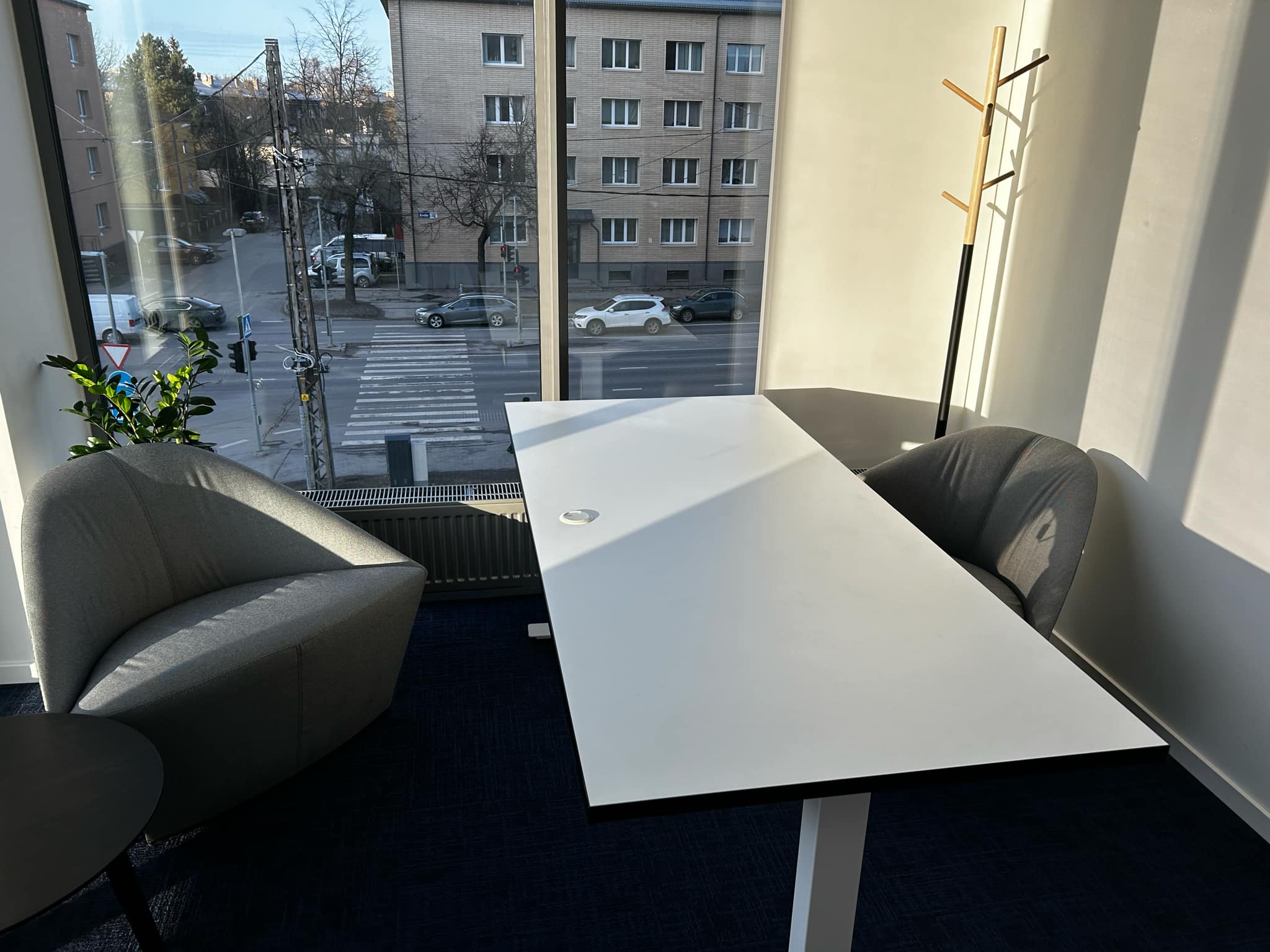 98ae5fad-bf15-4adf-9876-b58593f0b4f6 98ae5fad-bf15-4adf-9876-b58593f0b4f6